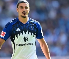 星空体育官网-白菜价！国安或以10万欧超低价签下28岁德甲中卫，曾遭泰山队放弃