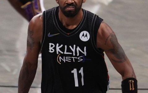 星空体育官网-背靠背第二战砍下40+7 哈登伤退篮网还有欧神仙