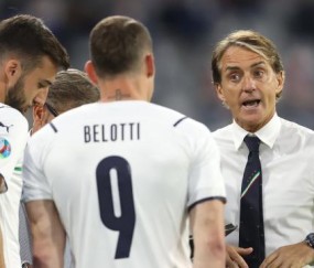 星空体育官网-伟大的曼奇尼是如何炼成的④：意大利已成强弩之末