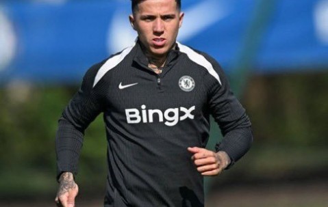 星空体育下载-罗西尼尔向恩佐伸出橄榄枝，球员仍随一线队训练|处罚|领袖|迹象|之后_新浪体育_新浪新闻