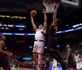 星空体育APP-奋力反击！哈登传射建功&amp;桑德斯两罚全中 快船12-2反超比分